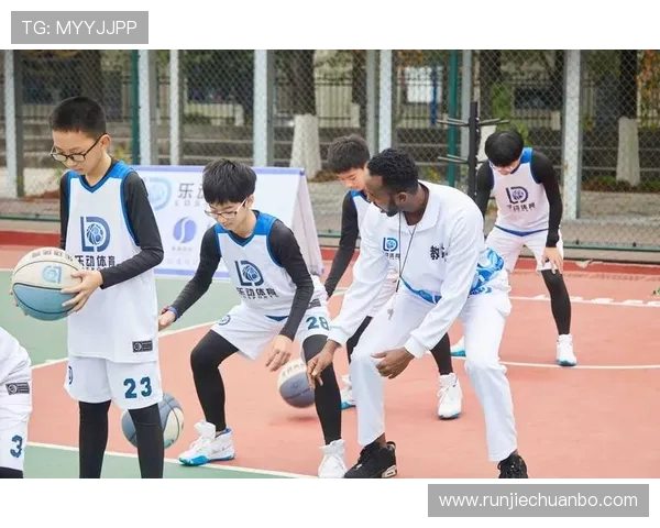 从零起步打造篮球心理素质全面提升指南与实战技巧分享